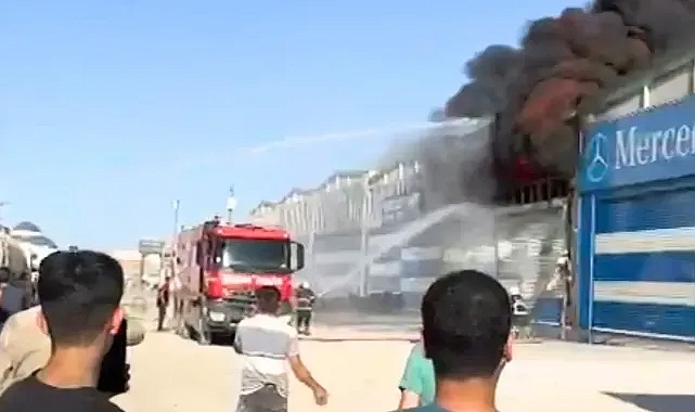 Urfa'daki iş yerinde yangın çıktı!