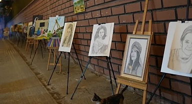 Bir Tuvalde Bin Hayat: Suruç’ta Kadınların Hikâyesi