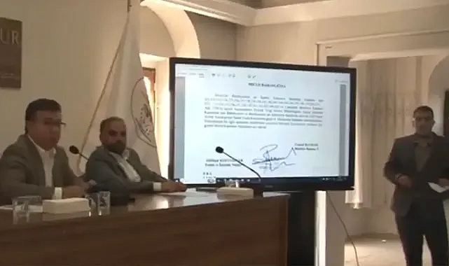 Siverek'te ‘Ahlaklı Belediyecilik’ Krizi: Bucak'tan Sert Tepki!