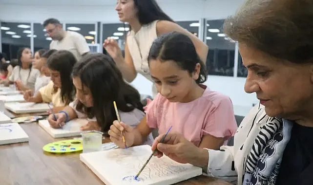 Bozova’da Kız Çocukları Sanat ve Bilimle Buluştu
