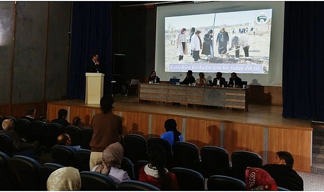 Bozova Belediyesi Halk Toplantısı Gerçekleştirdi