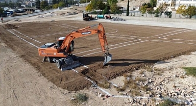 Bozova’da Kadın Parkı’nda Çalışmalar Tam Gaz!