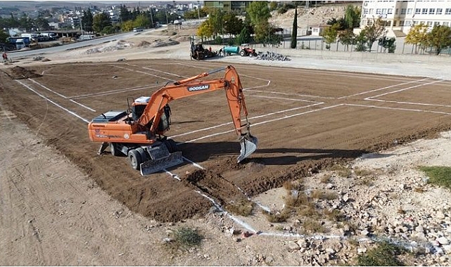 Bozova’da Kadın Parkı’nda Çalışmalar Tam Gaz!