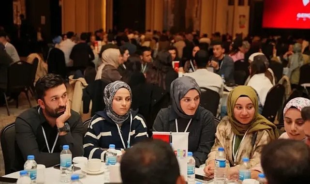 Gençler Şanlıurfa’da buluştu! ‘Terörsüz Türkiye’ süreci ele alındı!