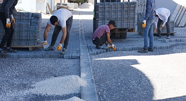 Hilvan Belediyesi’nden 180 Bin Metrekarelik Kilitli Parke Taşı Hizmeti