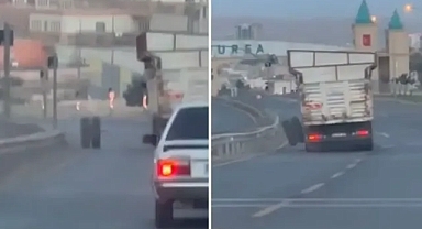 Urfa’da korku dolu anlar! Lastikler araçtan fırladı!