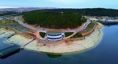 Bozova Belediyesi Sahil Cafe & Restoran Vatandaşlardan Yoğun İlgi Görüyor