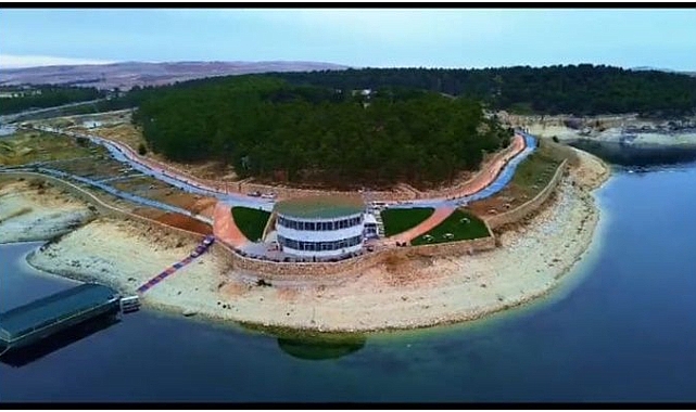 Bozova Belediyesi Sahil Cafe & Restoran Vatandaşlardan Yoğun İlgi Görüyor