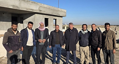 7 Çocuğunu Yuvaya Veren Aileye Başkan Ayhan’dan Destek