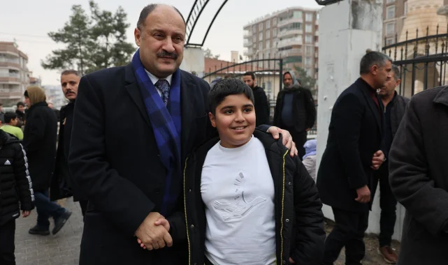 Başkan Gülpınar Cuma Namazı Sonrası Vatandaşlarla Buluştu