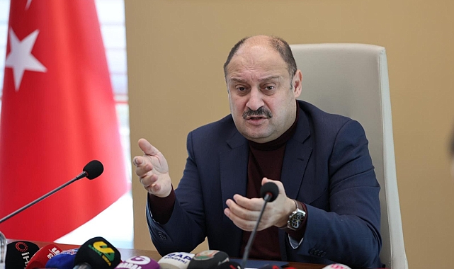 Başkan Gülpınar’dan “Şov Yapıyor” Eleştirilerine Sert Yanıt