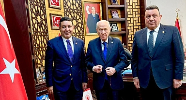 Başkan Özyavuz Müjdeyi Ankara'dan Verdi: Harran Yolu Duble Yol Olacak