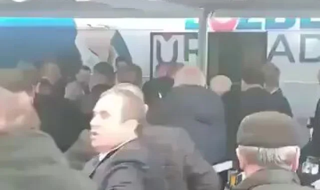 Bursa Büyükşehir Belediye Başkanı Bozbey'e Saldırı Girişimi Şok Etti