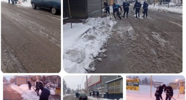 Eyyubiye Belediyesi'nden Yoğun Kar Sonrası Kaldırım Temizleme Hamlesi