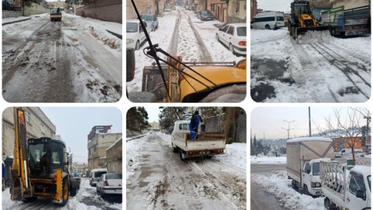 Eyyubiye Belediyesi'nden Yoğun Kar Yağışı Sonrası Kritik Çalışmalar