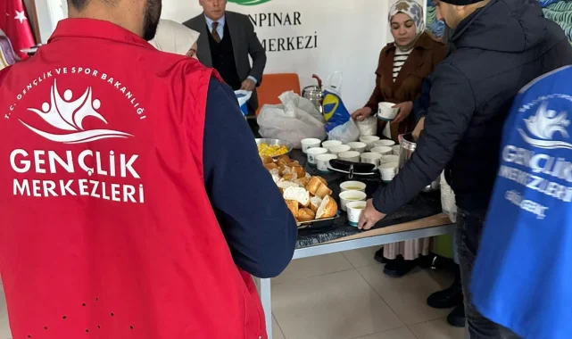 Gençlik Merkezinde Cuma Klasiği: Çorba İkramı Gençlerle Buluşuyor