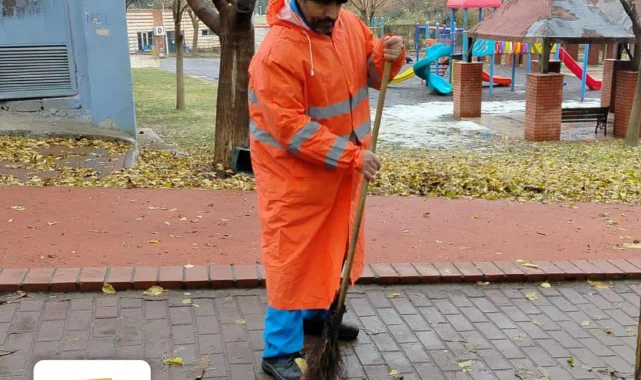 Haliliye Belediyesi Ekipleri Cadde ve Sokakları Temizliyor