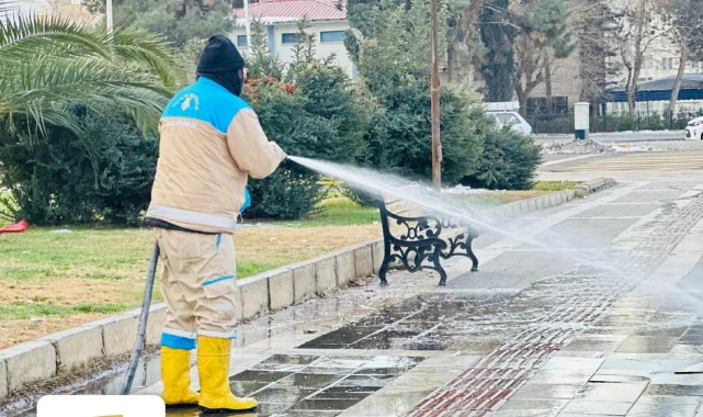 Haliliye Belediyesi Temizlik Ekipleri İlçenin Dört Bir Yanında Yoğun Temizlik Çalışması Başlattı