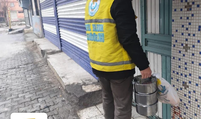 Haliliye Belediyesi'nden Günlük 4 Bin 749 Vatandaşa Sıcak Yemek Desteği