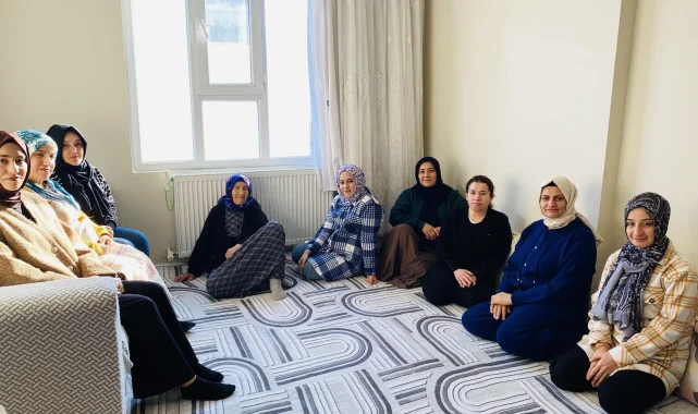 Hilvan AK Parti Kadın Kolları Başkanlığı Geçmiş Olsun Ziyareti Düzenledi