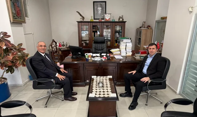 Karaköprü Kaymakamı Altun'dan Şanlıurfa 7. Noterine Nezaket Ziyareti