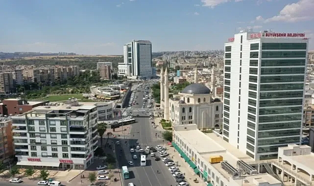 Şanlıurfa Büyükşehir Belediyesi’nden mali disiplin örneği! 2025’te 2 buçuk milyar TL borç kapattı!