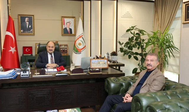 Siverek Eski Başkanı Odabaşı, Gülpınar'ı Makamında Ziyaret Etti