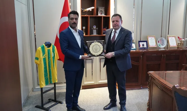 ŞTSO Başkanı Yetim'den TÜGVA Heyetiyle Gençlik ve Proje Değerlendirmesi