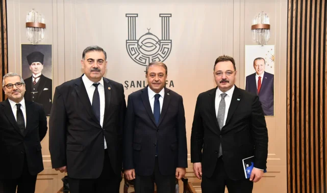 TİMBİR Heyeti, Şanlıurfa Valisi Hasan Şıldak'ı Makamında Ziyaret Etti