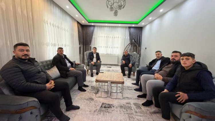 AK Parti Bozova'dan Hemşehrilere Geçmiş Olsun Ziyareti