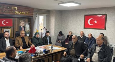 AK Parti Halfeti'de Teşkilat Değerlendirme Toplantısı Yapıldı