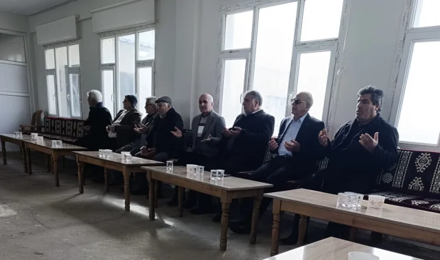AK Parti Halfeti'den Bozkurt Ailesine Taziye Ziyareti