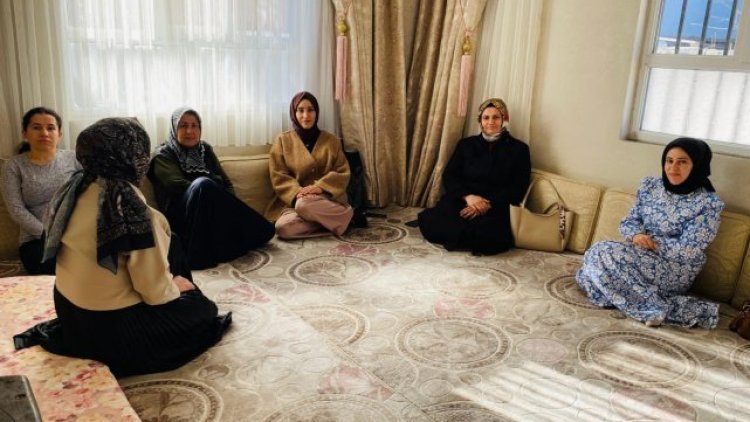 AK Parti Hilvan Kadın Kolları'ndan Aile Ziyareti