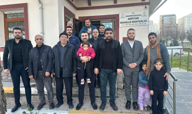 AK Parti Karaköprü İlçe Başkanı Orhan Çelik, Muhtarla Buluştu