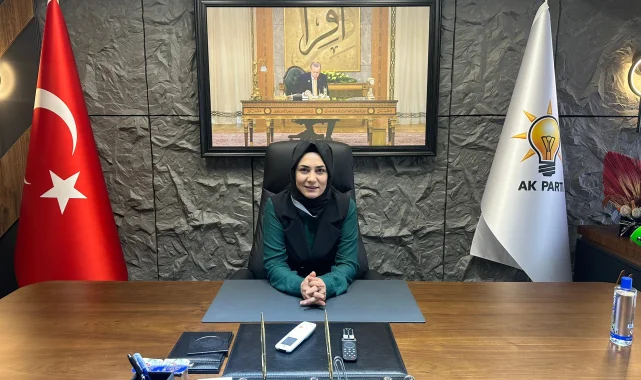 AK Parti Karaköprü'de Nöbetçi İlçe Yöneticisi Halise Özbay Görevde