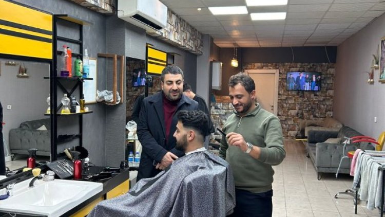 AK Parti Karaköprü'den Esnaf Ziyareti: Talep ve Beklentiler Dinlendi