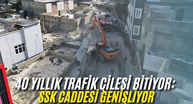 Büyükşehir’den 40 Yıllık Trafik Sorununa Neşter Büyükşehir, SSK Caddesi’nde ilk Kepçeyi Vurdu
