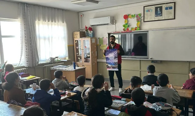 Ceylanpınar Gençlik Merkezi Alparslan İlkokulu'nda Tanıtım Yaptı