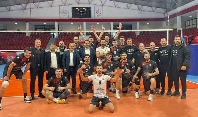 Filede Büyük Başarı: Şanlıurfa Son 8’de