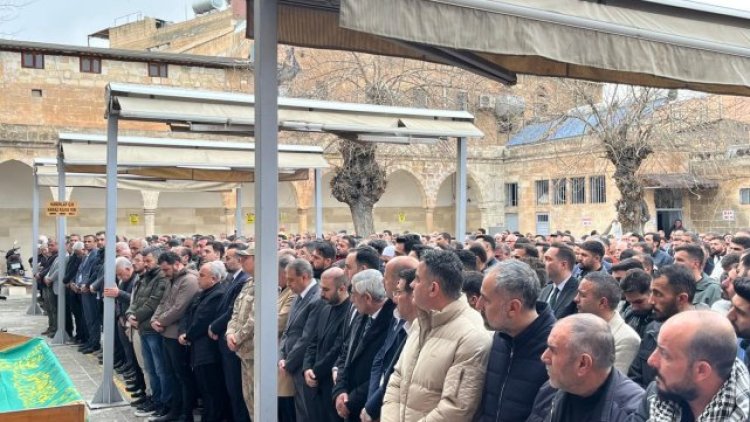 Hilvan Kaymakamı Karakaş, Koçarlı Kaymakamı Taşkın'ın Babasının Cenazesine Katıldı