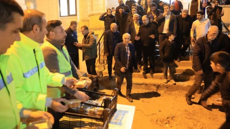 Karaköprü'de Ramazan Coşkusu: Başkan Çiftçi Vatandaşlarla Buluştu