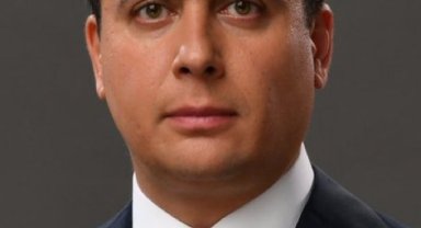 Osman Gökçek'ten Mahmut Tanal'a Yumruk: Pişman Değilim