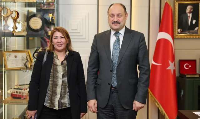 Şanlıurfa Belediye Başkanı Gülpınar'dan Ziyaretçi Kabulü