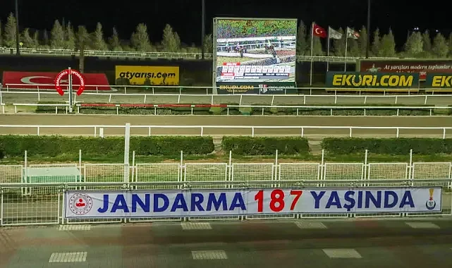 Şanlıurfa Hipodromu’nda “TJK Jandarma Koşusu” Düzenlendi