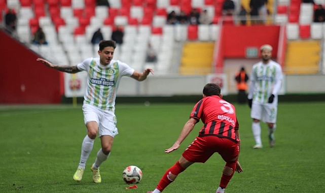 Şanlıurfaspor Deplasmanda Kaybetti: Erzincanspor 3-1 Şanlıurfaspor