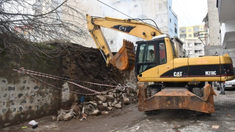 Siverek'te Ramazan Öncesi 5 Ton Bozuk Ürün Ele Geçirildi
