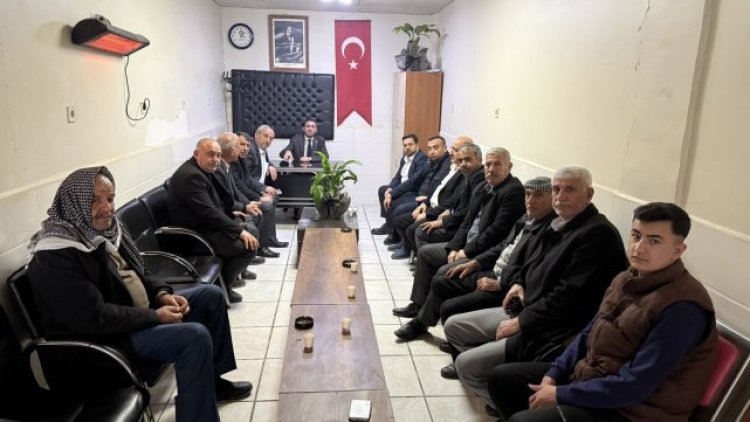 Suruç Ak Parti İlçe Başkanı İbrahim Uçar Muhtarlar Derneği'ni Ziyaret Etti