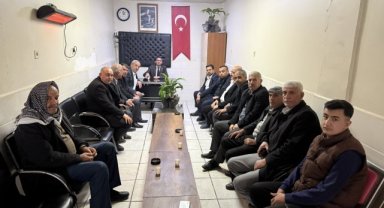 Suruç Ak Parti İlçe Başkanı İbrahim Uçar Muhtarlar Derneği'ni Ziyaret Etti