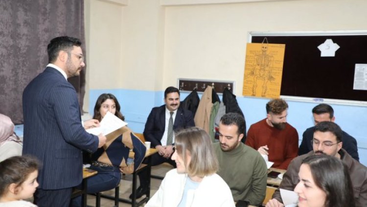 Viranşehir'de English Speaking Club'ın İkinci Dönemi Başladı