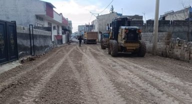 Viranşehir'de Hürriyet Mahallesi'nde Yol Bakım ve Onarım Çalışmaları Tamamlandı